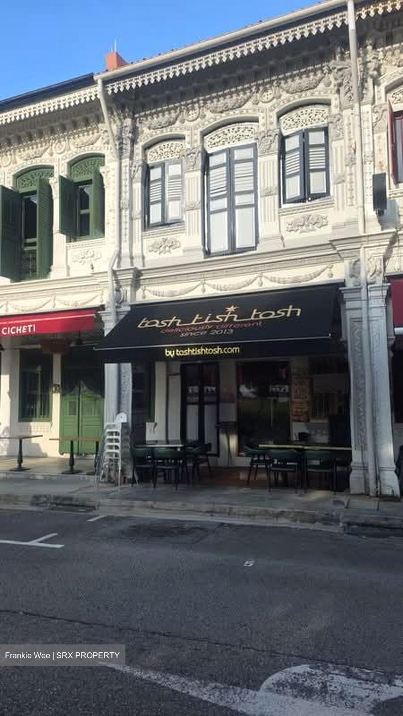 Kandahar Street (D7), Retail #586610071